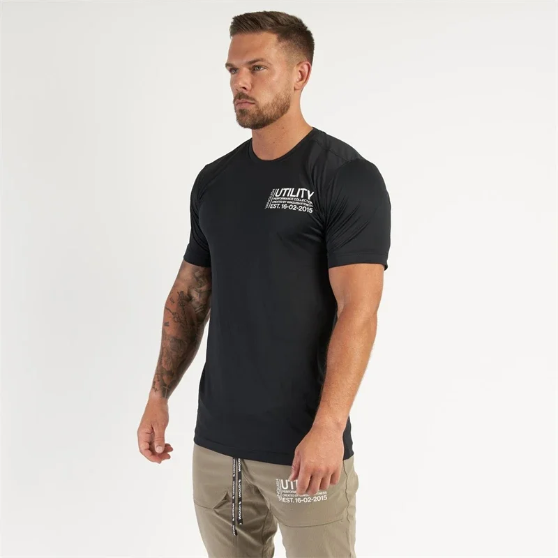 Men's casual cotton round neck sports economy, short sleeved fitness suit, fitness wear, gym fashion, summer, brand new