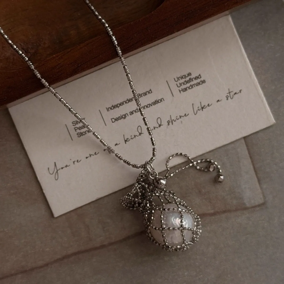 

Exquisite hollow out round beads chain weaving pearl necklace pendant high-end simple art long sweater chain party jewelry gift