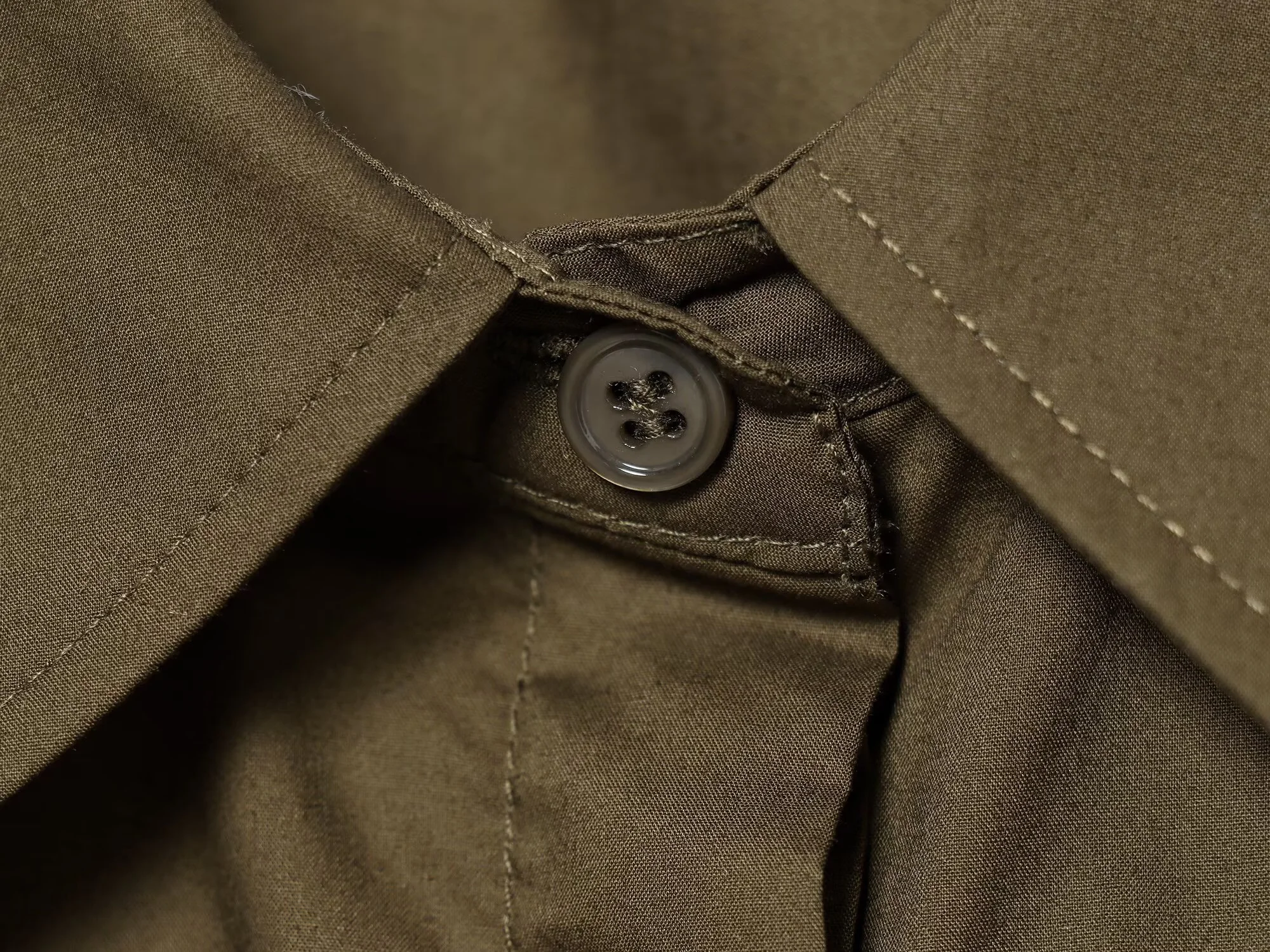 2025 Winter New Women's Casual Fashion Simple Versatile Stand Collar Long Sleeve Puff Sleeve Poplin Shirt