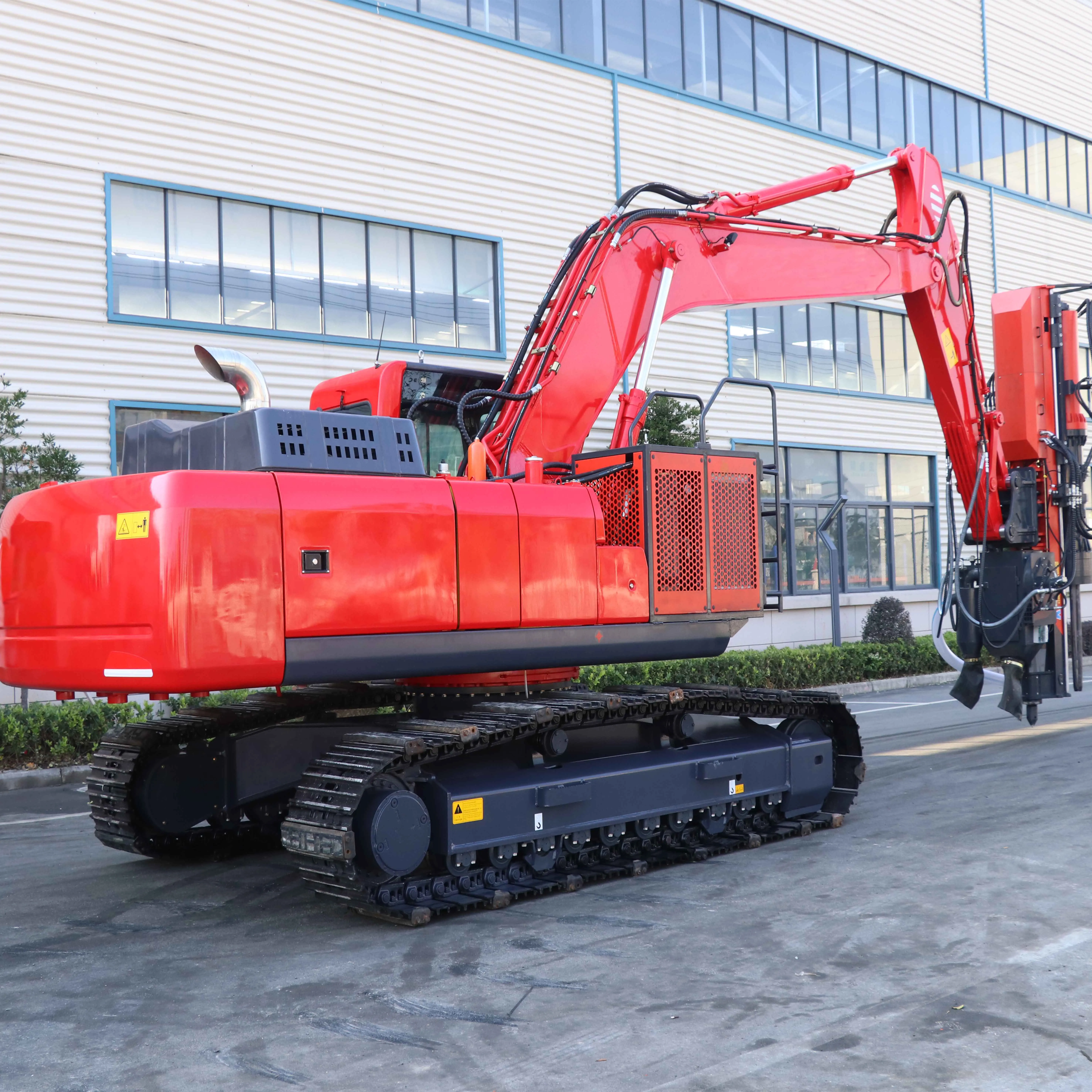 All-in-One High-Efficient Rock Splitting Machine Integrating Drilling and Splitting with Core Motor Component