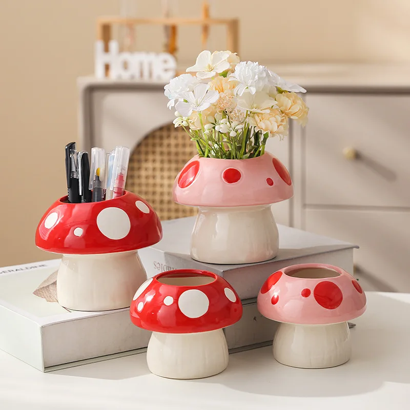 

1pc Ceramic Mushroom Pen Holder, Creative Desktop Organizer for Students and Office Use, Perfect for Storing Stationery, Makeup