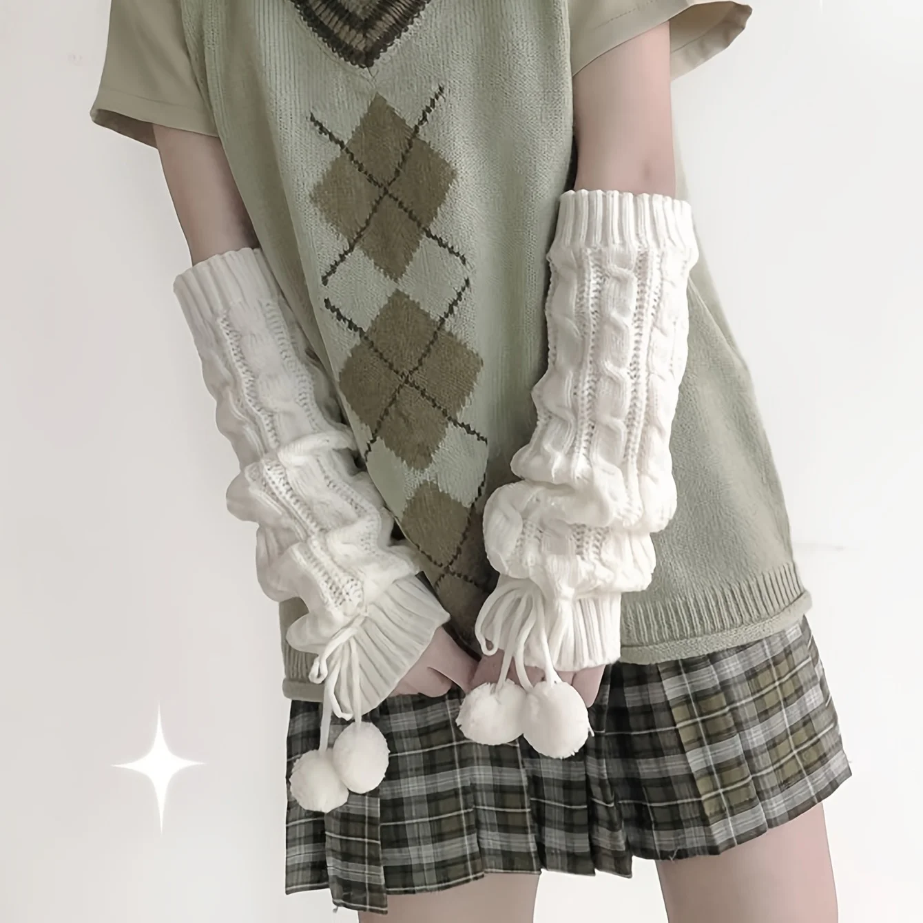 Sweet White Cable Knit Leg Warmers Cute Fluffy Pom-pom Slouch Socks Japanese Lolita JK Uniform Winter Thermal Leg Covers