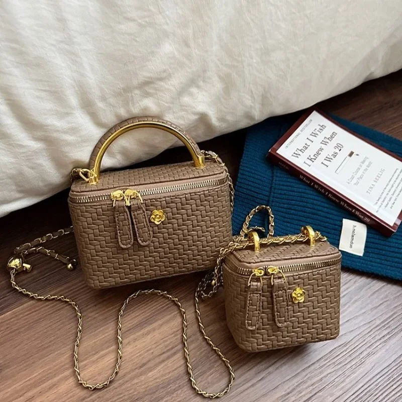 

Stylish Luxury Diaper Bag Women's Bag Tote Business Errands Crossbody Exquisite Sleek Sophisticated Elegant Practical