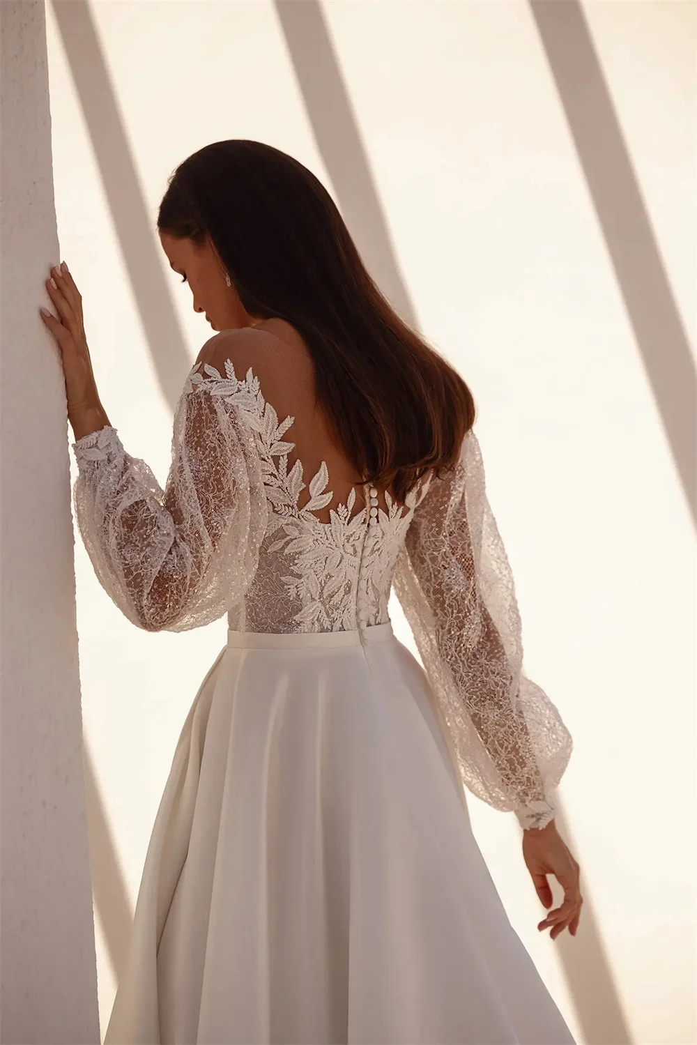 Tokyo Customized White Off the Shoulder Wedding Dresses Long Sleeve Back Zip A-Line Bridal Gown Side High Split Wedding Gown