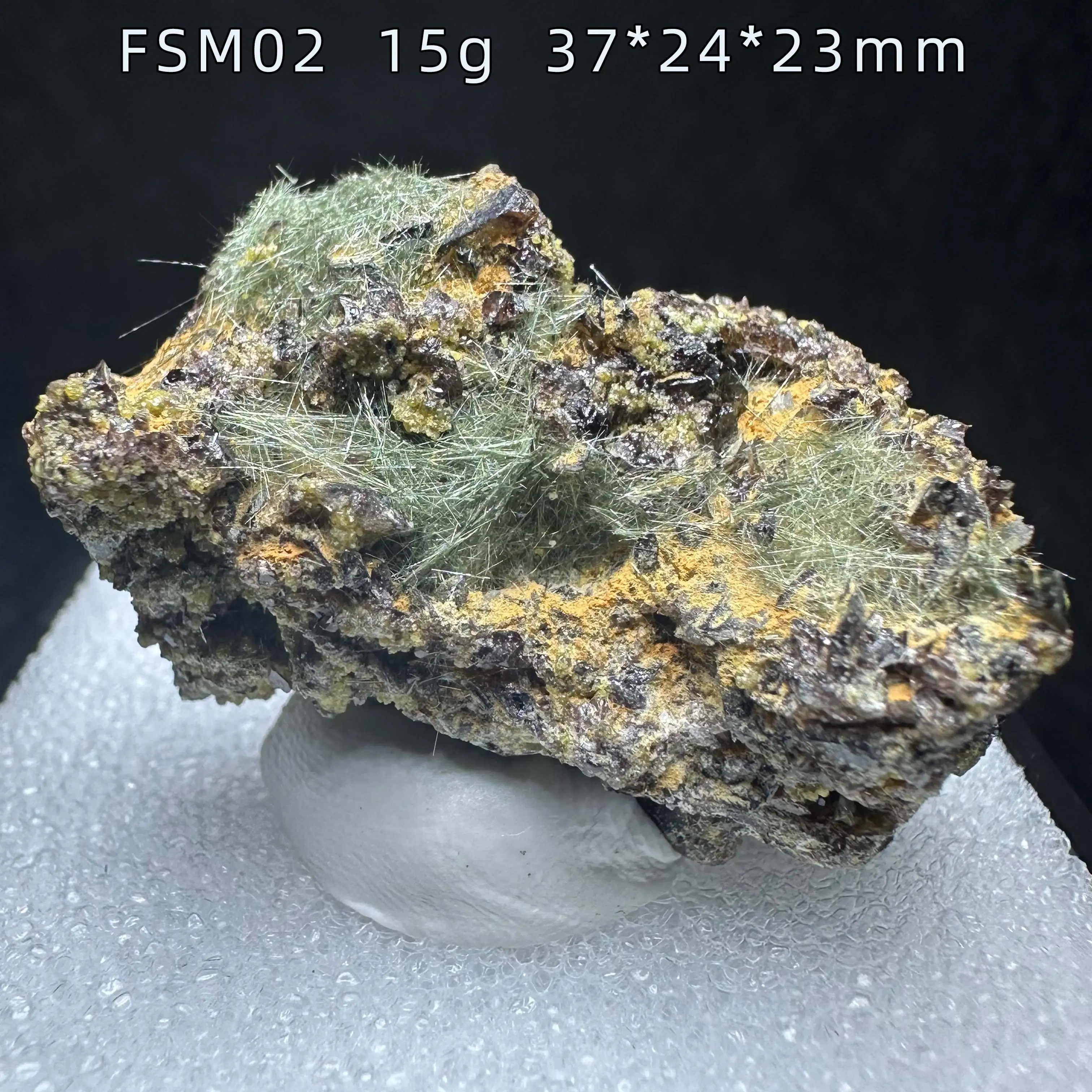 Natural Needle-like Axinite Healing Quartz Stone Mineral Specimen for Reiki Home Decor Teaching Crystal