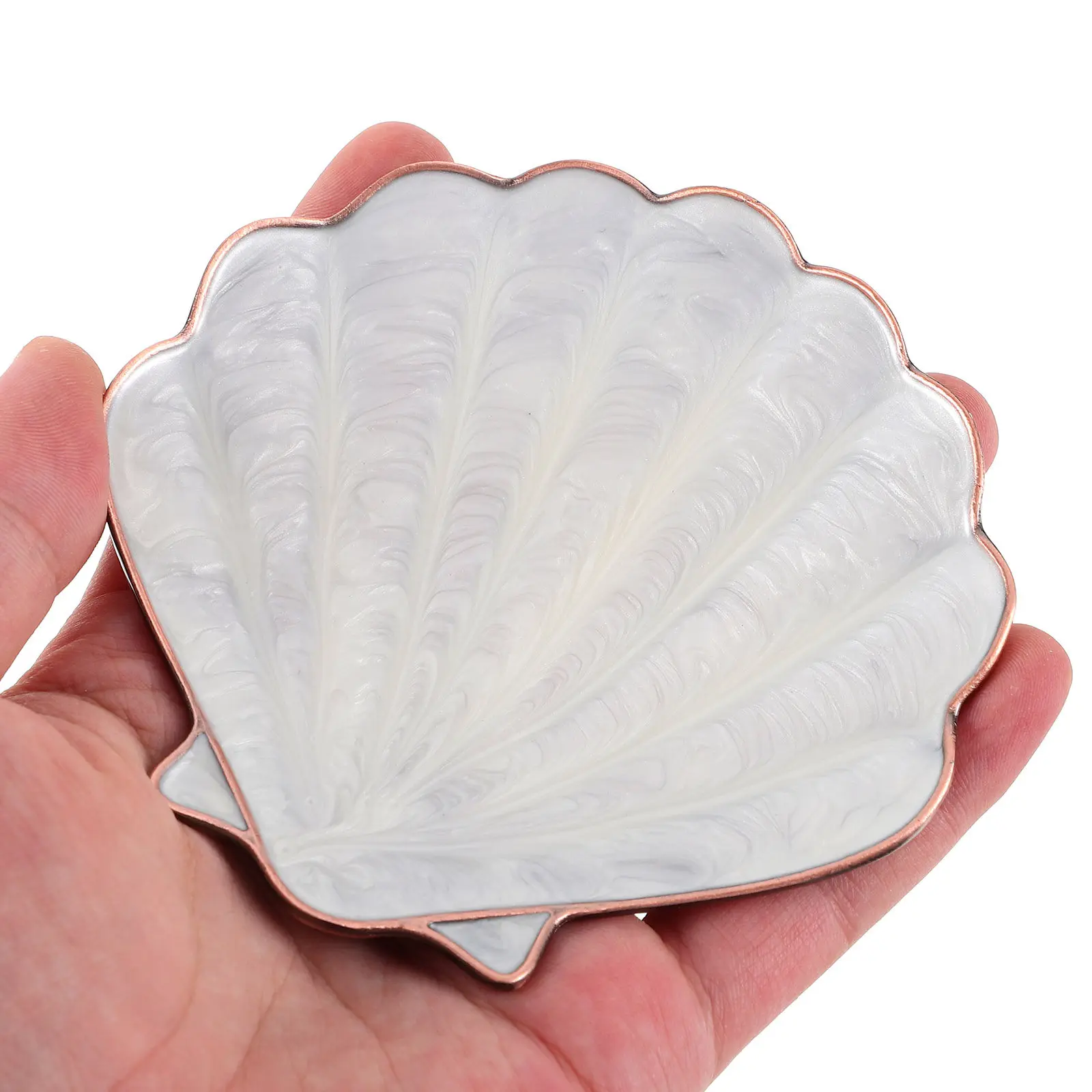

Copper Alloy Jewelry Tray Shell Design Trinket Dish for Rings Earrings Necklaces Bracelets Key Storage Vanity Decor Gift