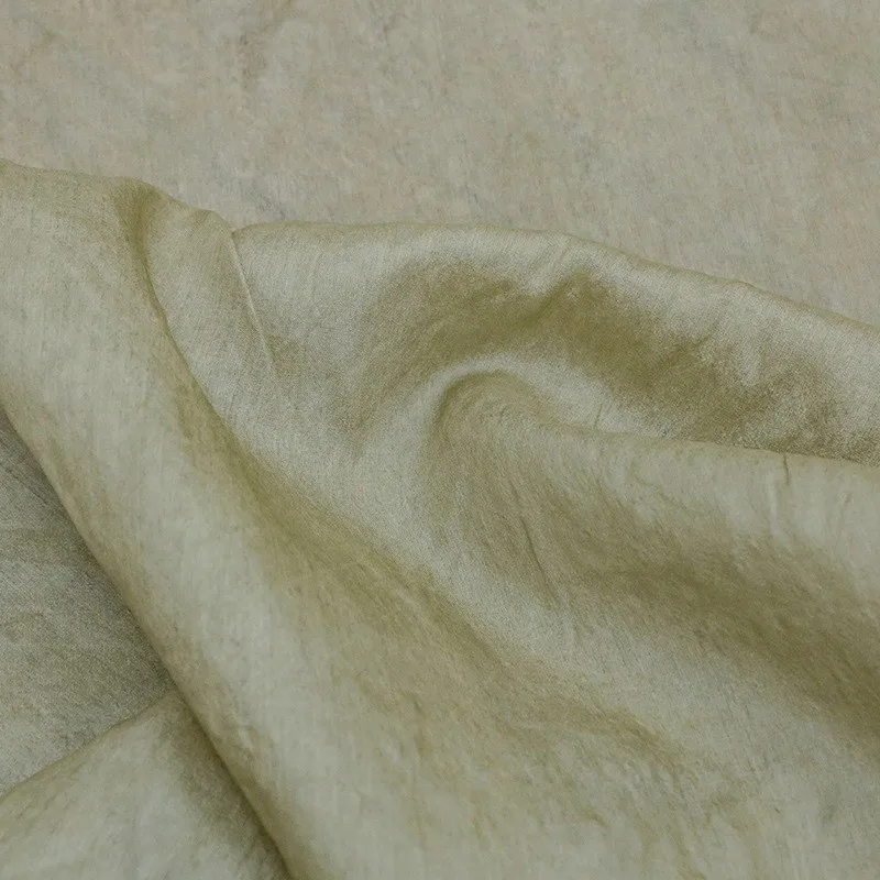 Tussah in seta naturale da 12 mm, tessuto sporco e fritto, design di abbigliamento in stile artistico