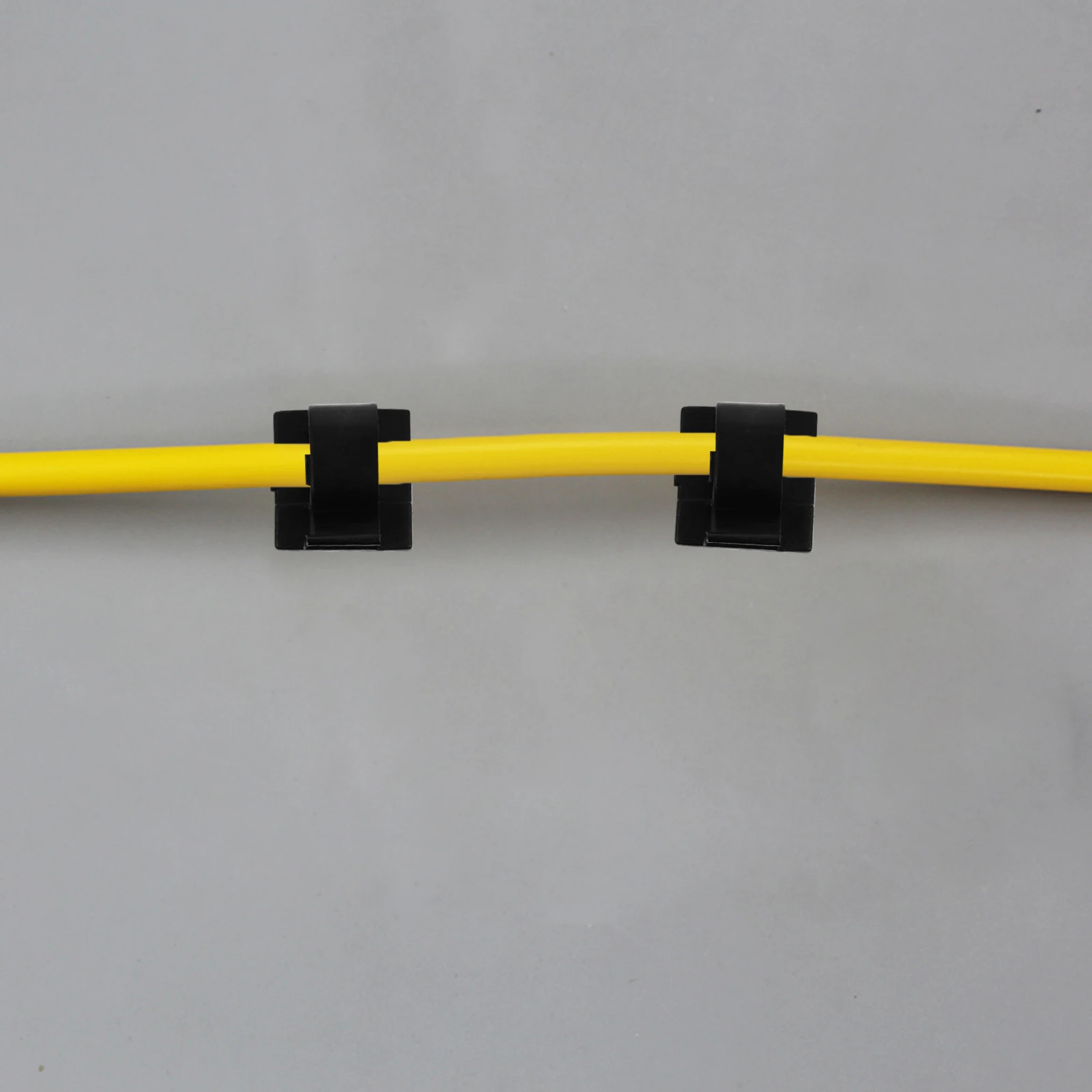 

20 Pcs Data Cable Storage Adhesive Clips Cord Organizers Mini Self-adhesive Cables Plastic Easy Use