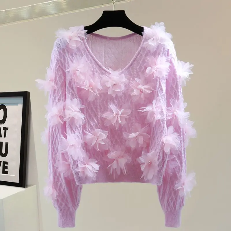 

Autumn New Luxury High-end Short Sweater Women's V-neck Long Sleeved Heavy-duty Three-dimensional Flower Knitted Pullover