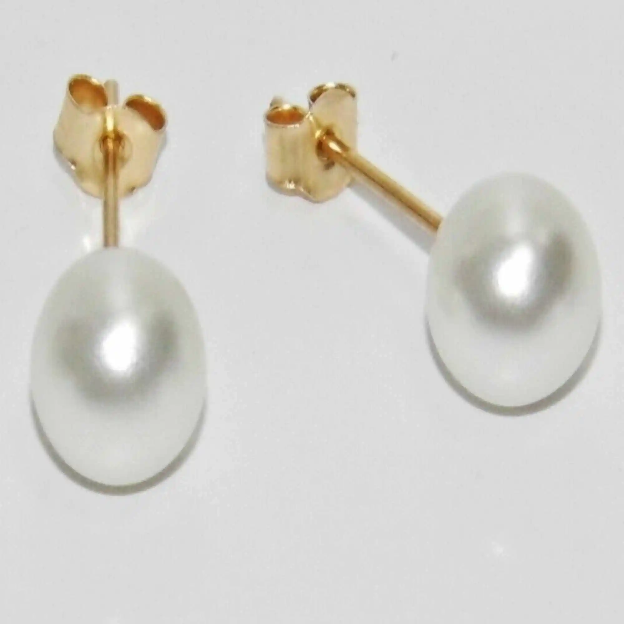 

6mm Natural South sea white round pearl 14K gold earrings Gift Holiday gifts Women Fashion Beautiful Prayer