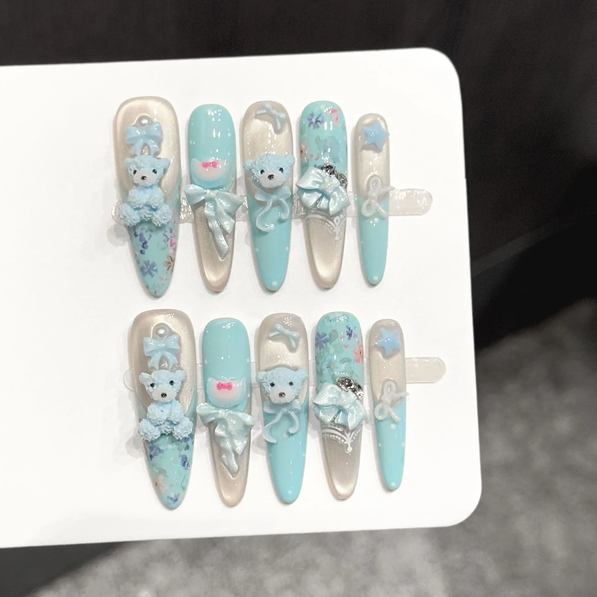 

10pcs Minty Fresh Blue French Style Press On Nail Handmade 3D Cartoon Bear Bow Decor Fake Nail Cute Long Almond False Nail