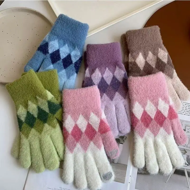 السيدات الشتاء لمس قفازات الماس منقوشة أصابع كتلة اللون الدافئة قفازات محبوكة قفازات زوجين أنيقة للطلاب #2