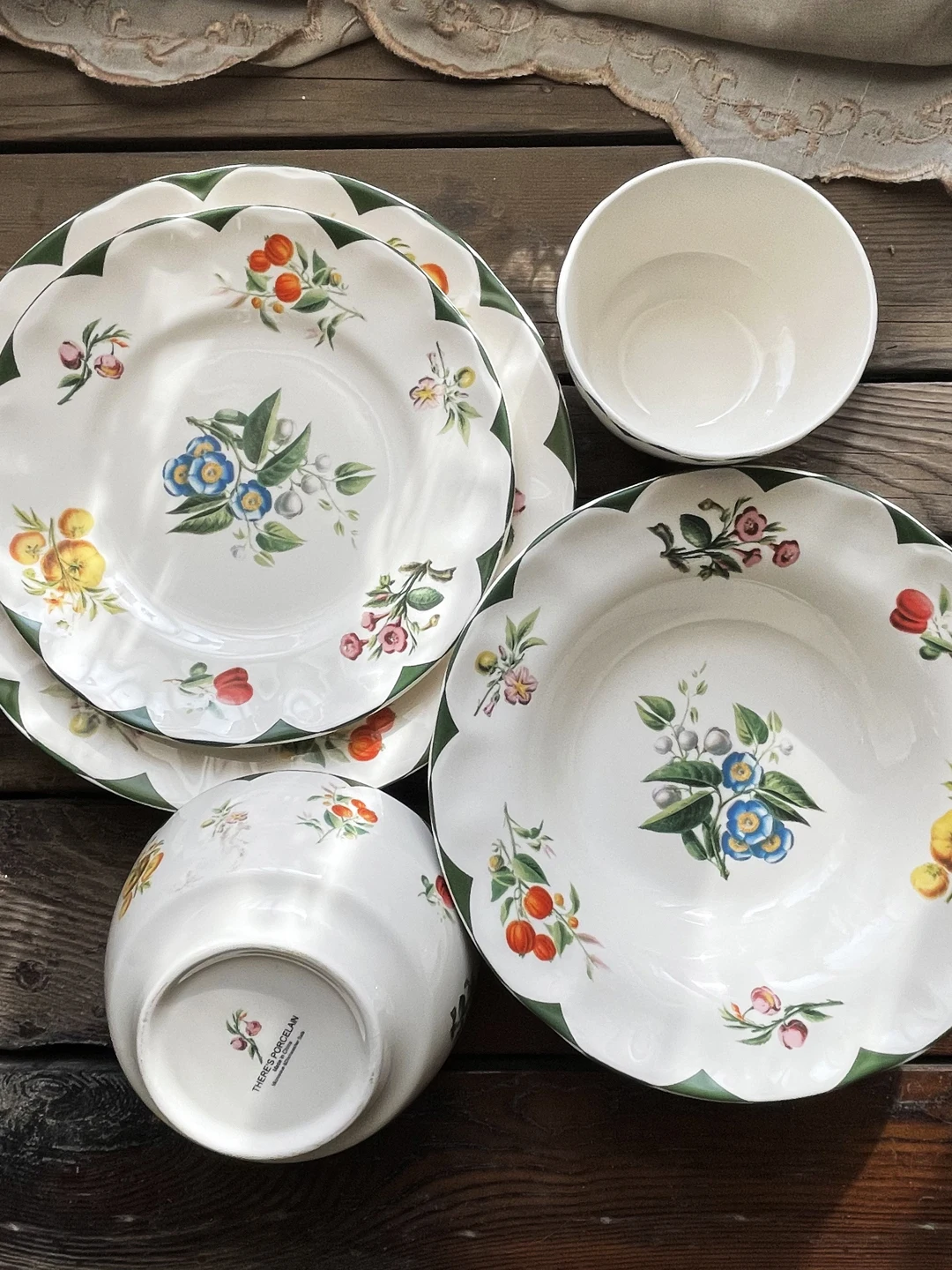 

Ретро подглазурный обеденный набор Cerc, тарелка с миской, высокое эстетическое значение, миска для риса для домашнего использования, овощная тарелка, привлекательная тарелка