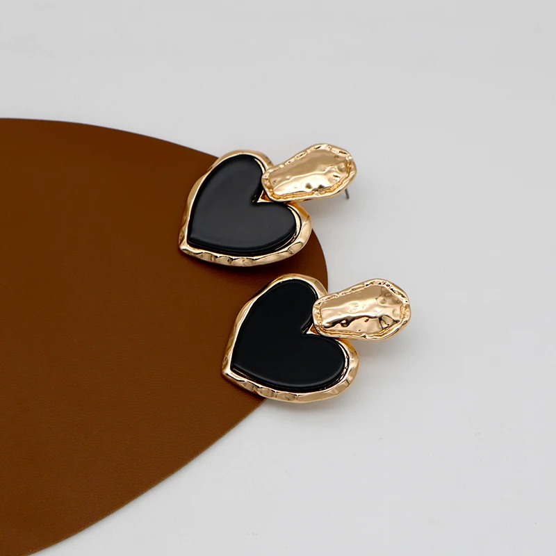 Heavy Metal Black Beads Heart Earrings For Women New Arrival Designer Trendy Drop Fashion Jewelry Party Gift Accessories 2022157