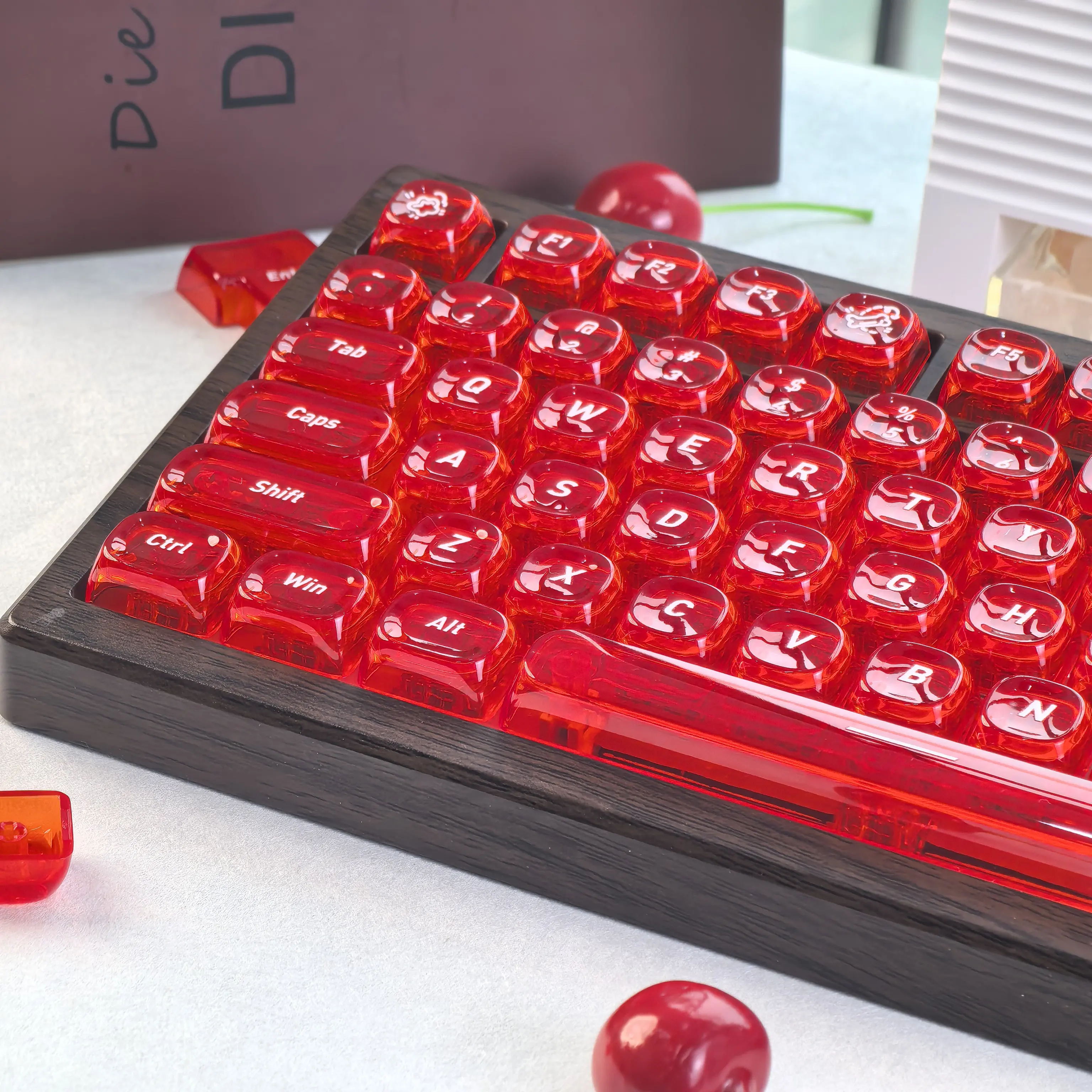 MAIMOOO Red Crystal Keycaps With Thick Ice Texture Backlit Transparent Pc Silk Screen Moa Mechanical Keyboard Keycaps