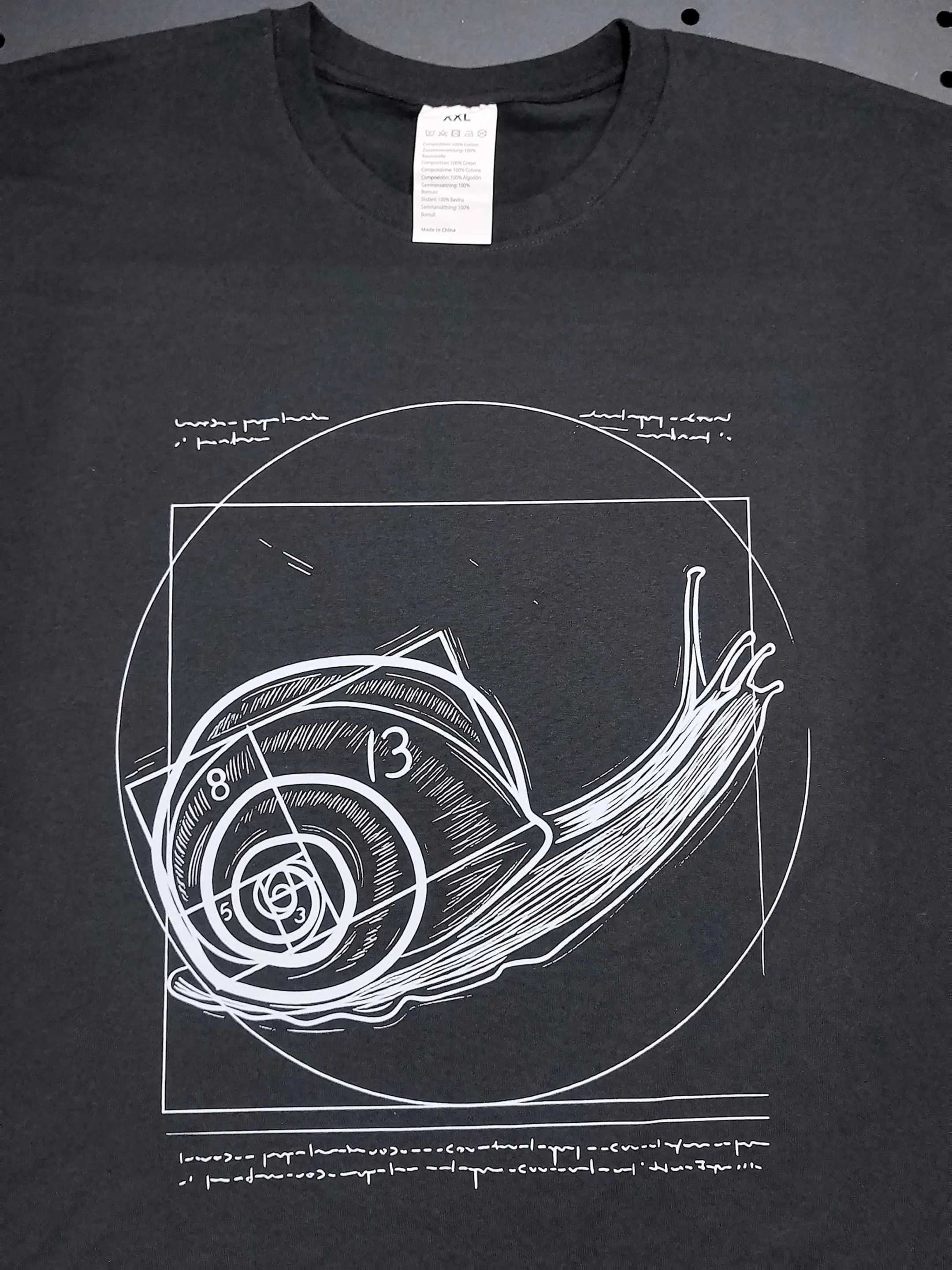 Fibonacci Snail Art T-Shirt  Retro Golden Ratio Math with Fibonacci Sequence Snail Patterns, Breathable Sweat-Wicking Soft Fabric, Crew Neck, Regular Fit, All-Season, , Ideal for Casual Wear, Daily Commute, Lounge Outfits