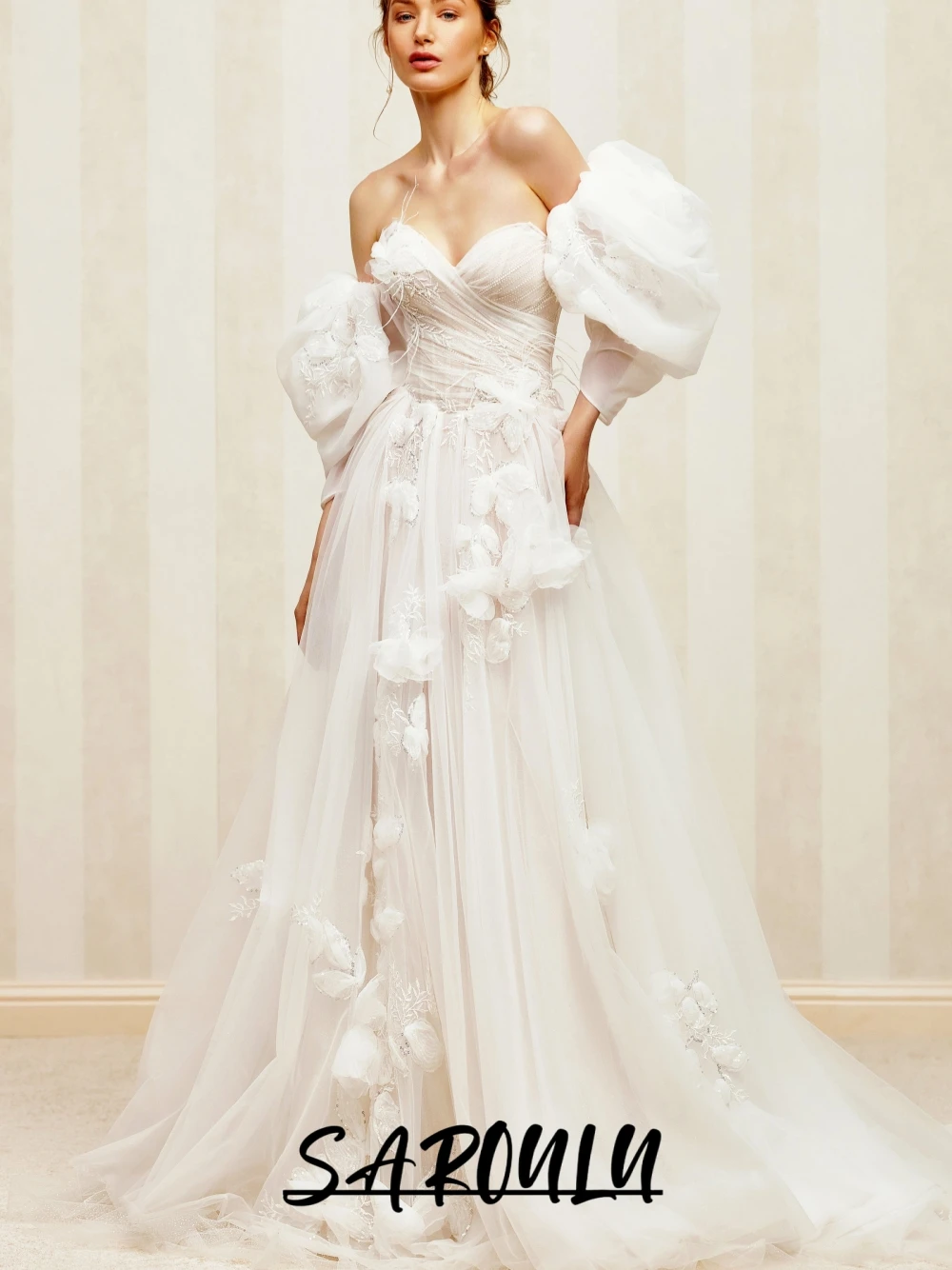 

Romantic 3D Flowers A Line Wedding Dress For Women Simple Off Shoulder Zipper Back Bride Wear Customized Beaded Sweet Dresses