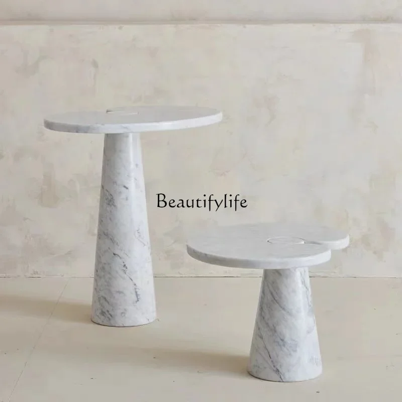 

12Nordic modern creative natural marble edge few light luxury living room sofa corner few