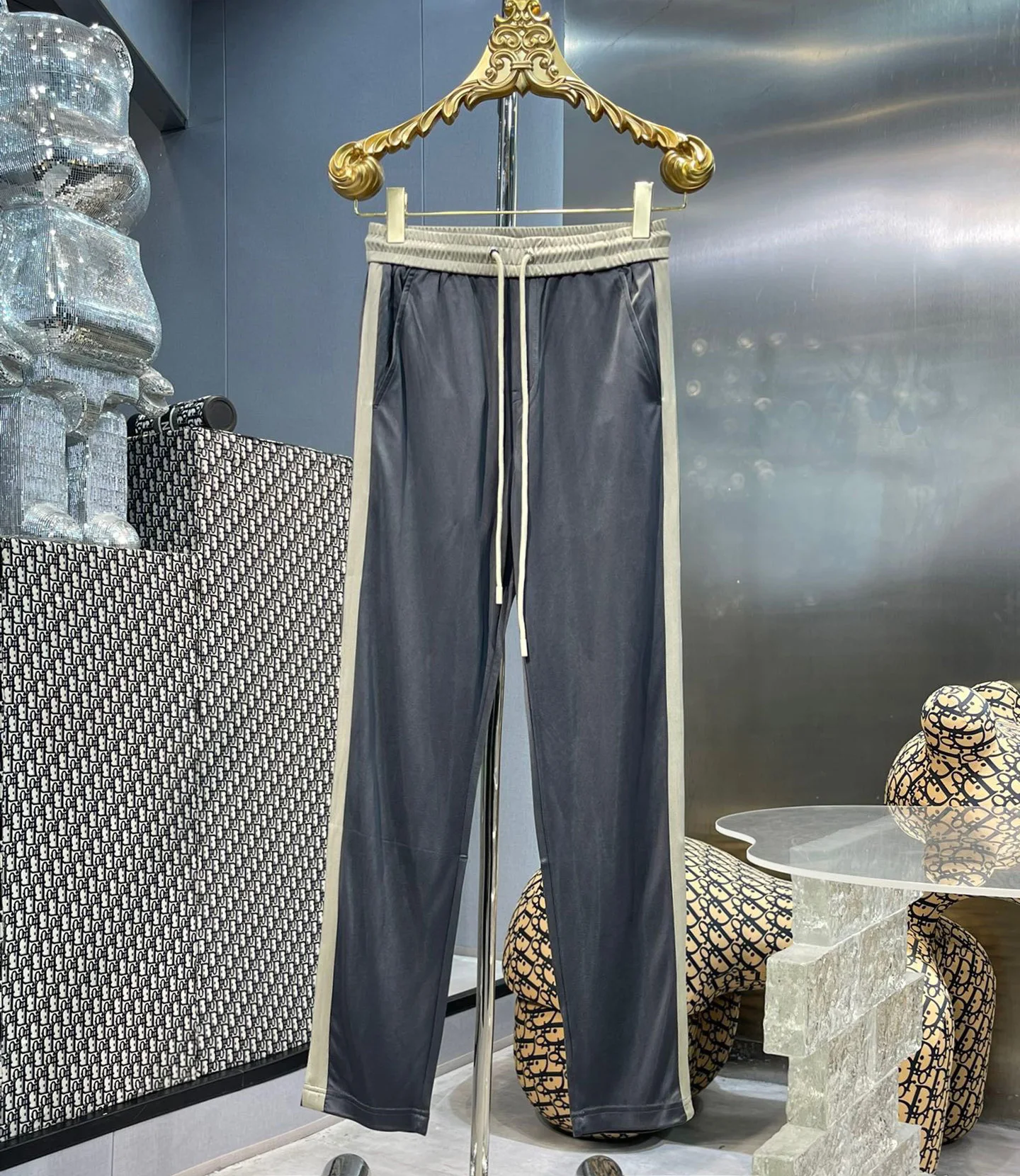 

Summer High Quality Spliced Acetate Ice Silk Straight Leg Sport Casual Pants Men Loose European Style Long Trousers