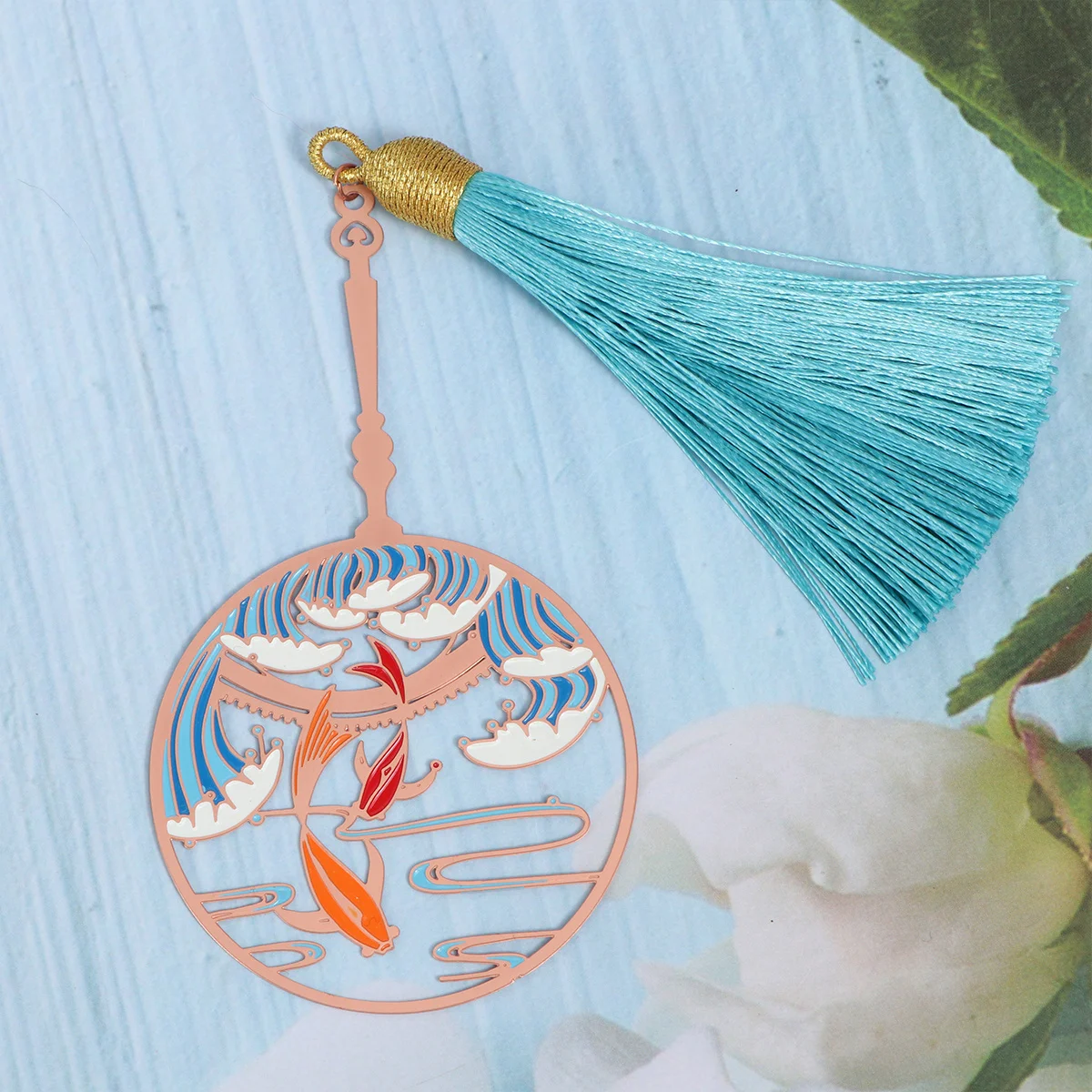 

Metal Bookmarks Copper Cord Lightweight Folding Fan Tassels Paper Packaging Creative Magnetic Bookmarks for Readers