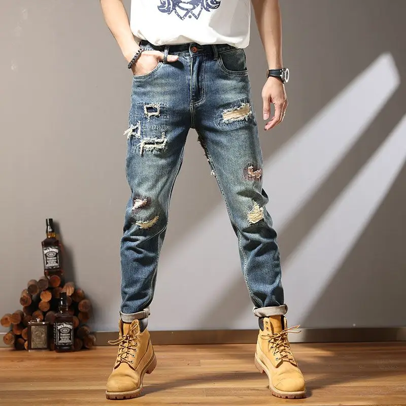 Korean Version 2023 Fashion Brand New Summer Fashion Versatile Embroidery Perforated Retro Men's Jeans Elastic Feet ripped jeans