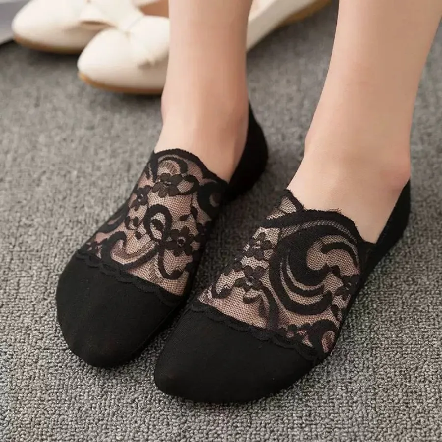 Women Floral Lace No Show Boat Socks Scalloped Edge Invisible Liner Socks Non Slip Silicone Heel Grip Thin Breathable Hidden Low Cut Socks for Flats Loafers Dress Shoes Daily Office Foot Accessories