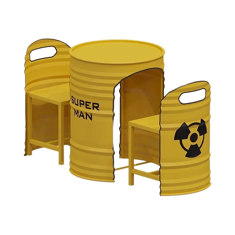 

Современный индустриальный простой железный комплект стола и стульев в стиле ретро с дизайном в виде нефтяной бочки для отелей, кофеен, торговых центров, ресторанов.