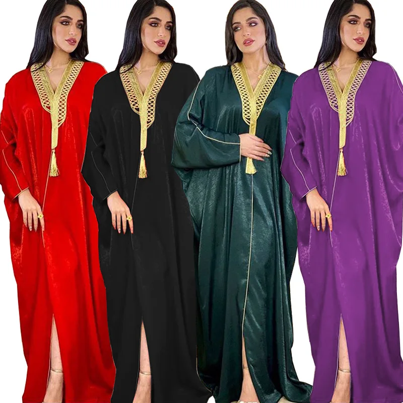 

Vintage Turkish Abaya Muslim Evening Dress 2022 Red Black Doll Sleeve V Neck Plus Size Prom Dress With Slit Velvet Women Robes