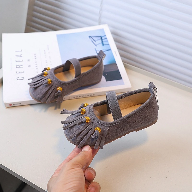 

Модная детская кожаная обувь с кисточками в стиле ретро, новые повседневные балетки принцессы для девочек, универсальные детские лоферы без шнуровки на плоской подошве