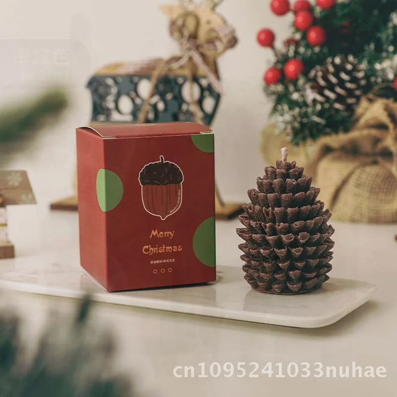

Christmas Atmosphere Pinecone Scented Candle Natural Feeling Craft Gift Festive Cross-Border Souvenir Aromatic Shaped Wax
