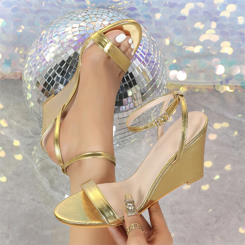 صنادل نسائية ذهبية بكعب عالٍ م - مراجعة Summer Clothing Elegant وسعره