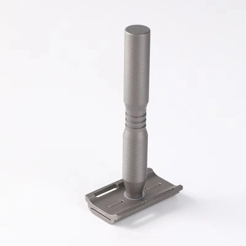 Yaqi Hochwertiger, leichter Rasierer aus Titan / Herren-Rasierseife für tragbare Rasur, Reinigung, Bart und Sauberkeit