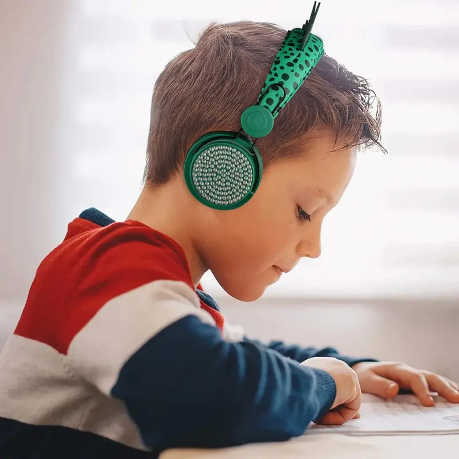 Lightweight, Comfortable, Safe, and Adjustable Volume Limited Kids Headphones with Microphone, Ideal for School Use to Enhance L