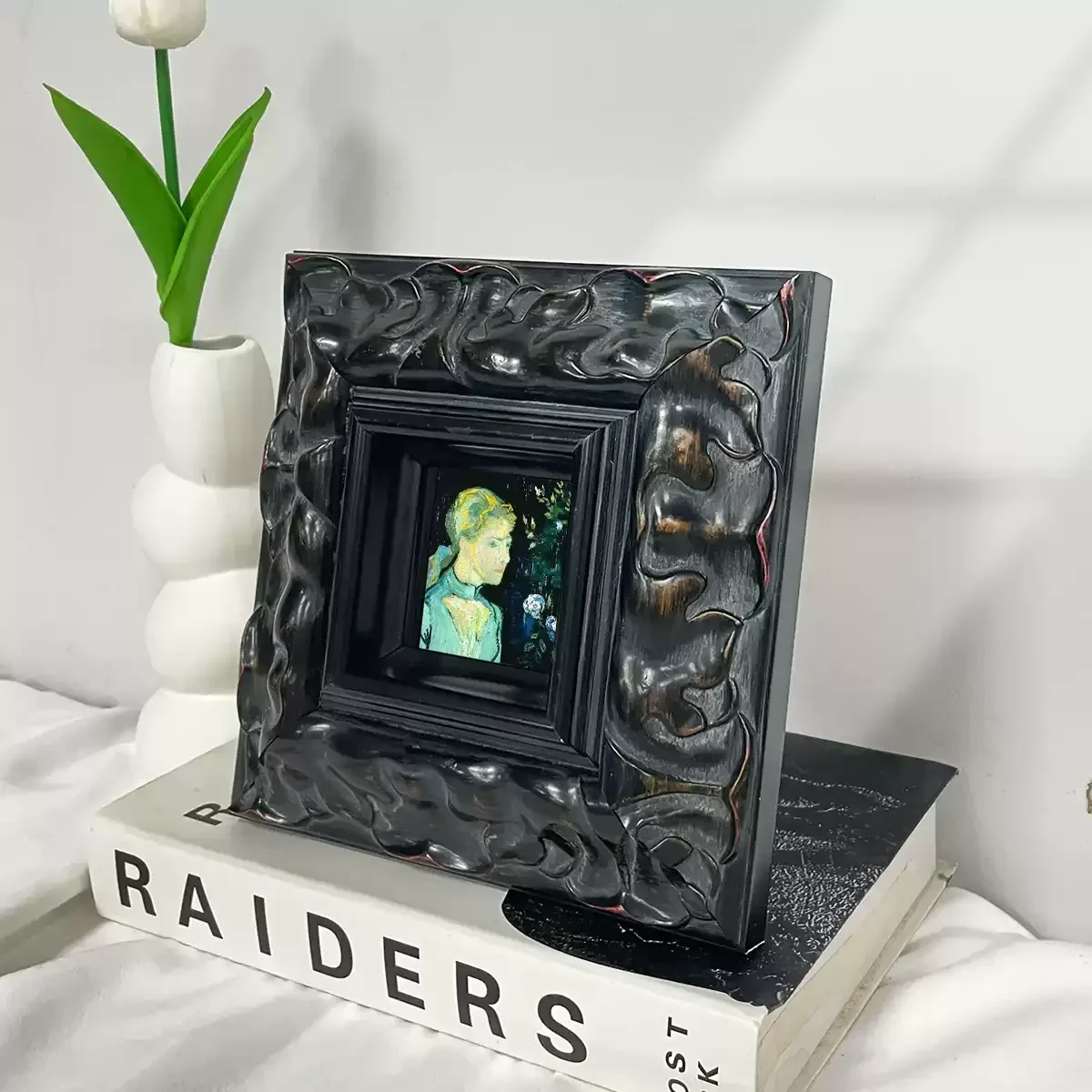 Gothic Black Ornate Square Picture Frame Solid Wood Photo Frame Vintage Baroque Art Frame for Mini Oil Painting Wall Decor