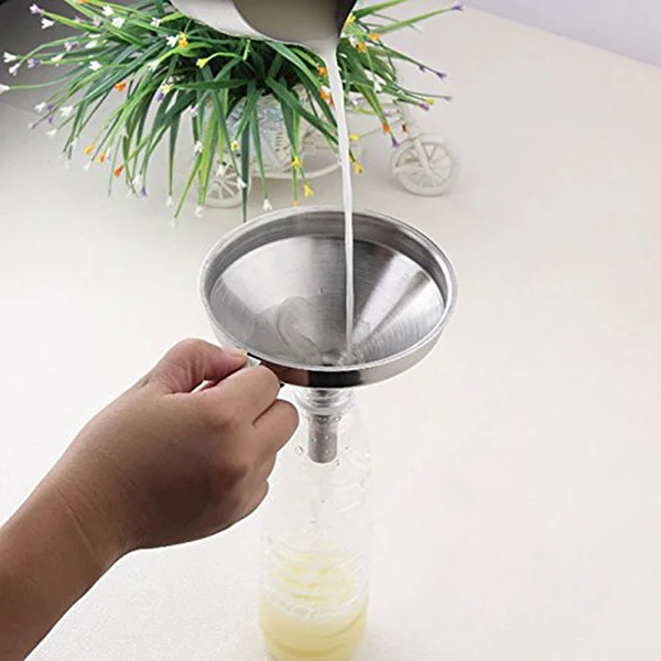 

3 Piece Thickened Stainless Steel Funnel Set Metal Handle Easy Clean Table Funnels Leak Proof Bottling