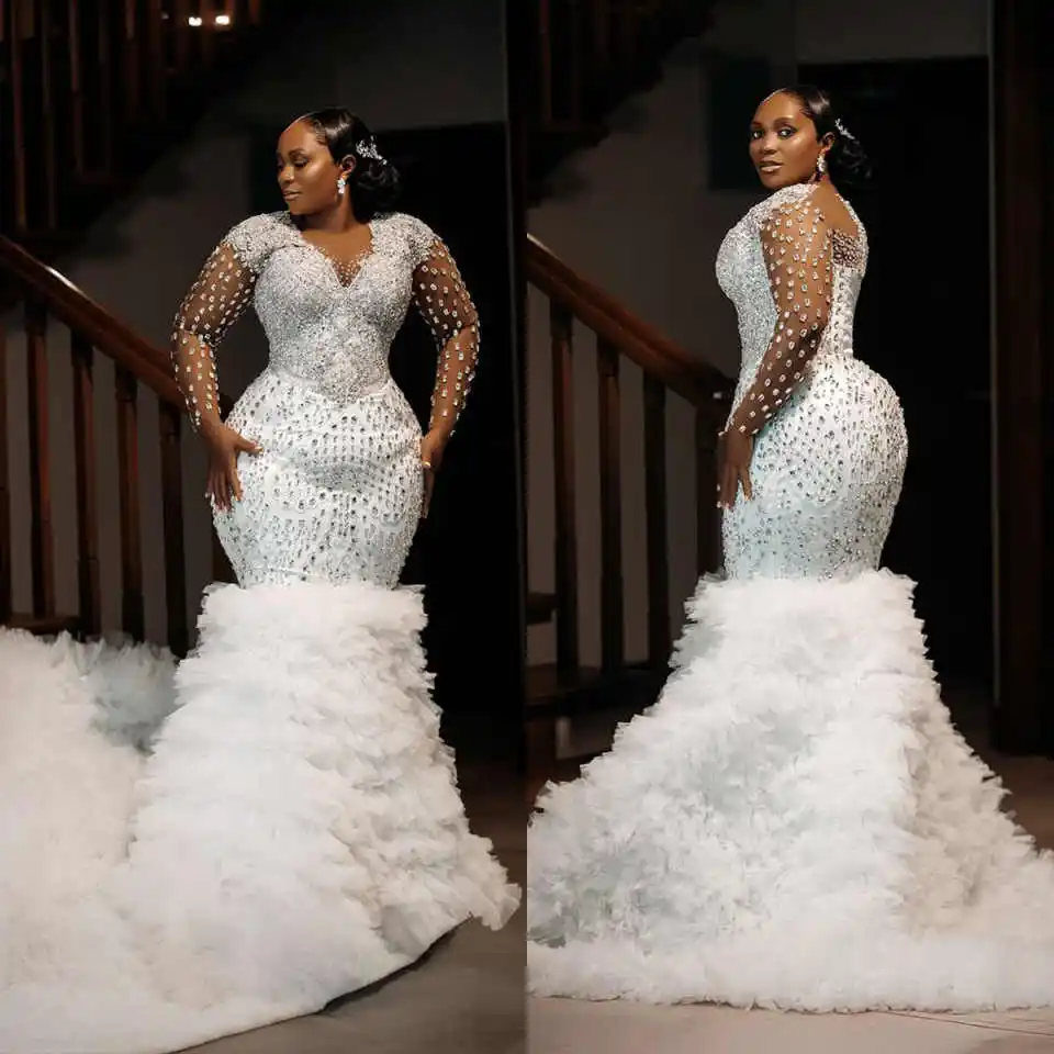 

Detachable Sparkly Wedding Dress V-Neck Long Sleeve Pearls Sequins Sweep Train Luxury Bridal Gown Customized Plus Size