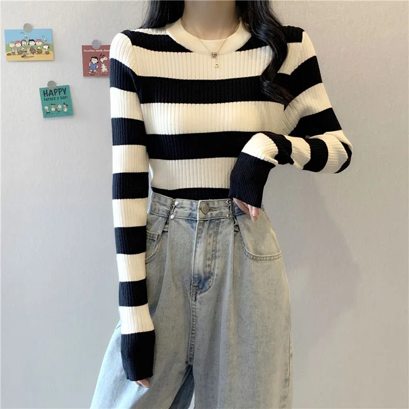 2024 Autumn New Striped Knit Sweaters Woman Korean Slin Fit Long Sleeve Ribbed Pullover Women Contrast Color Chic O-Neck Jumpers