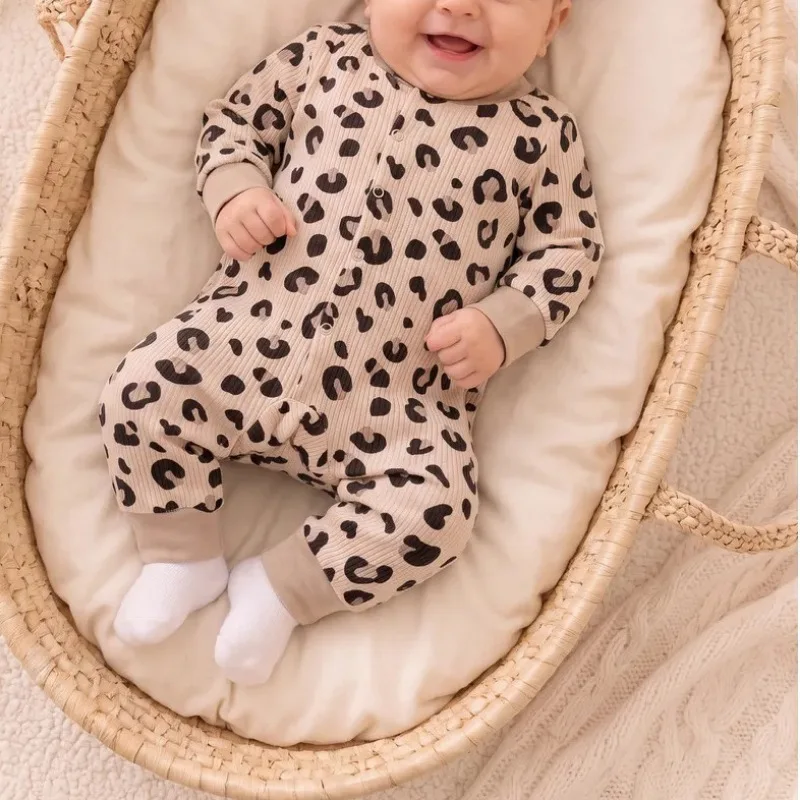 2026 Korean Spring Autumn New Jumpsuit Boys Girls Baby Leopard Long Sleeve Fashion Jumpsuit Romper Crawler