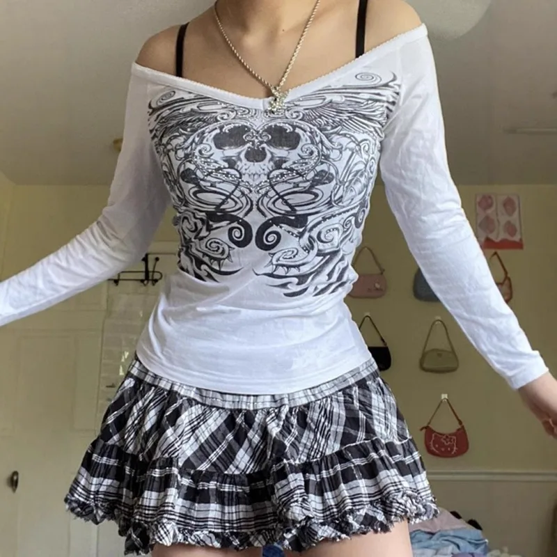 Grunge Punk cuello en V perforación caliente manga larga calaveras blancas blusa estampada camisetas verano primavera mujeres gótico gráfico Y2K Crop Tops