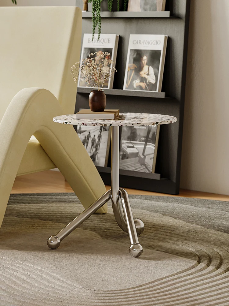 Угловой диван с краями из терраццо во французском стиле ретро, приставной столик, съемный маленький круглый столик, интернет-магазин чая с молоком знаменитостей, маленькая кофейная доска