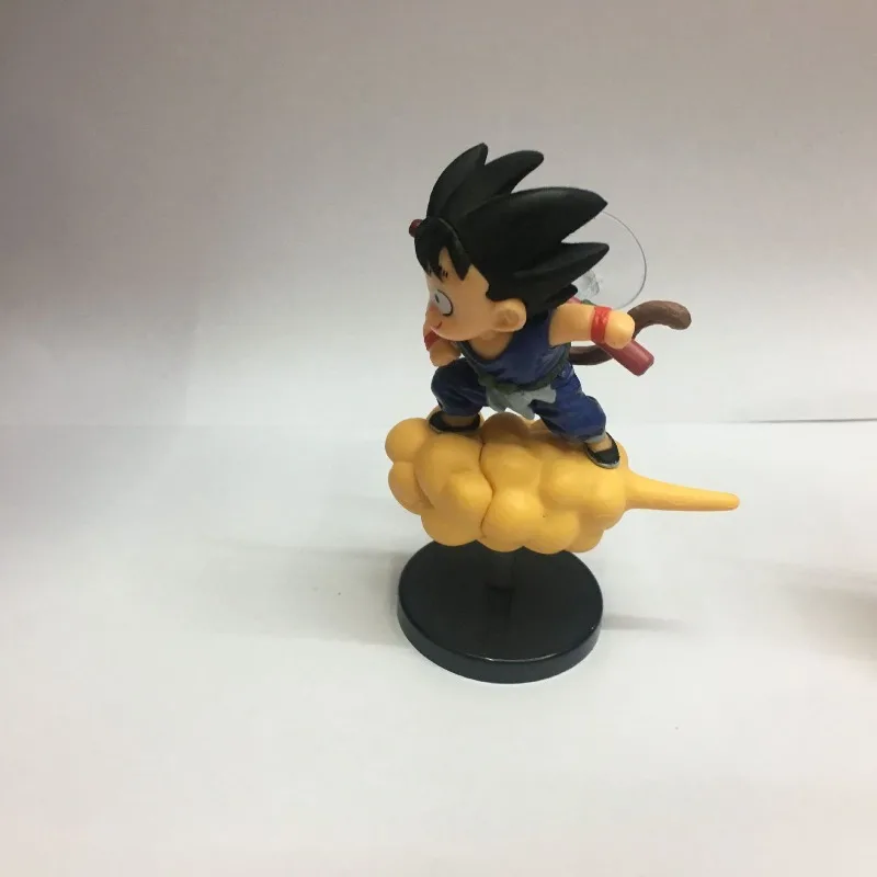 جديد حار بيع لعبة دراغون بول صن وو كونغ ، شقلبة سحابة نافذة السيارة لعبة الإبداعية ، تحلق سيارة زخرفة ألعاب من نسيج مخملي شفط كأس #5