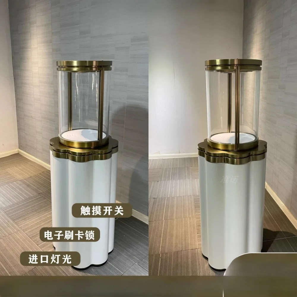 

Stainless steel jewelry display cabinet, beauty salon and other commercial window cabinets