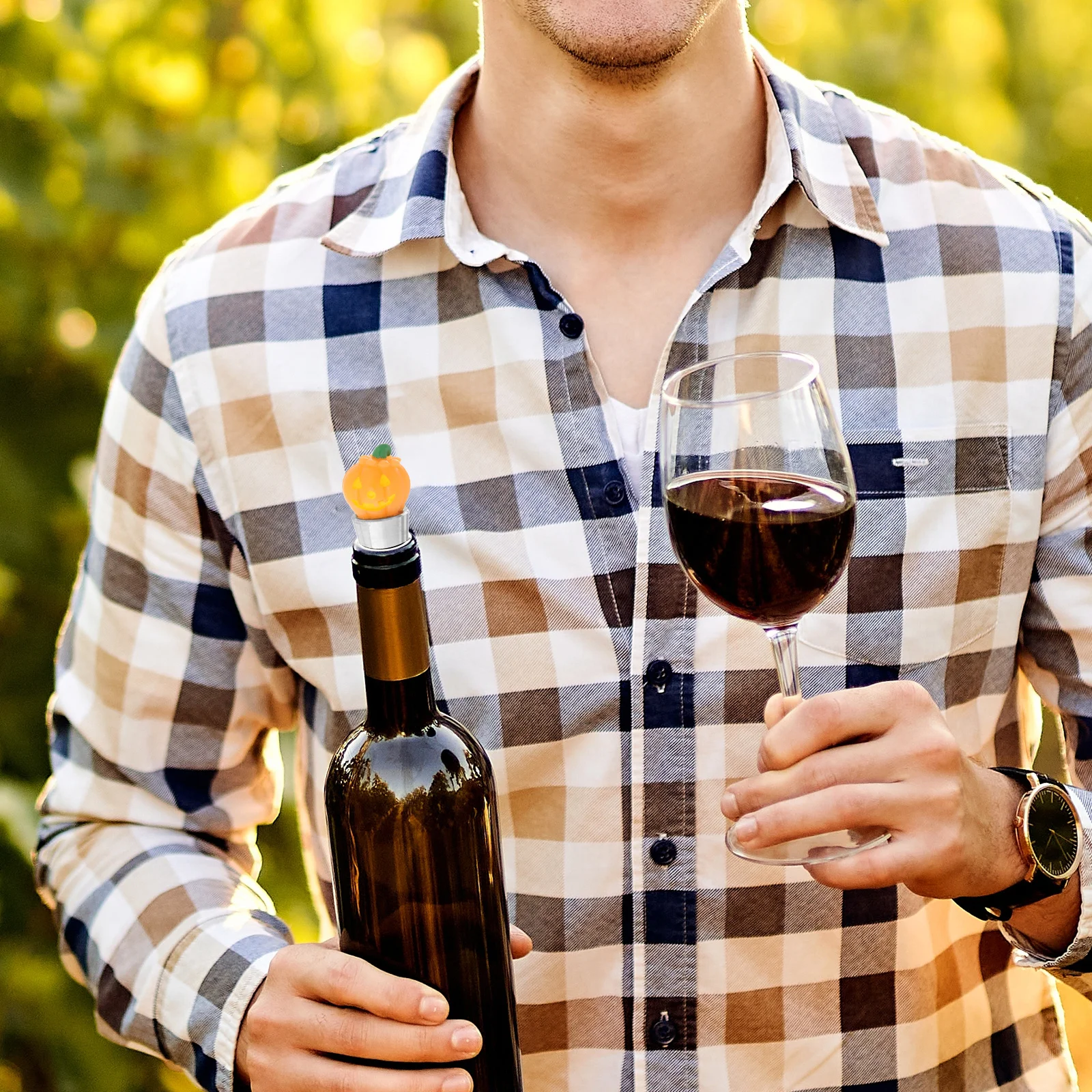 

2Pcs Halloween Pumpkin Wine Stoppers Creative Hat Bottle Caps for Party Holiday Table Decor Reusable Decorative Bottle Plugs