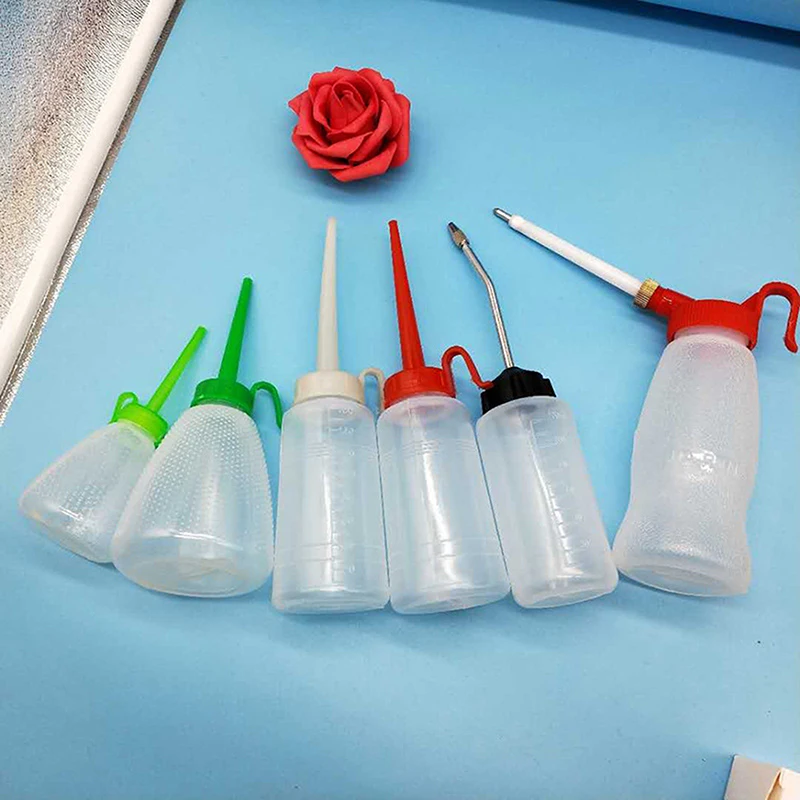 180ML Sewing Machine Oil Bottle Iron Spout with Cap Plastic Long Nozzle Storage Pot Oiler Oil Dispenser Sewing Accessories