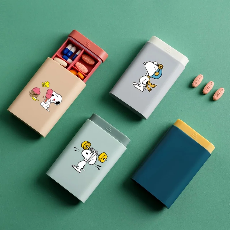 

Snoopy Travel Portable Drug Sealed Box Cute Cartoon Mini Follow Your Body Three Grids Packing Storage Box Large Capacity