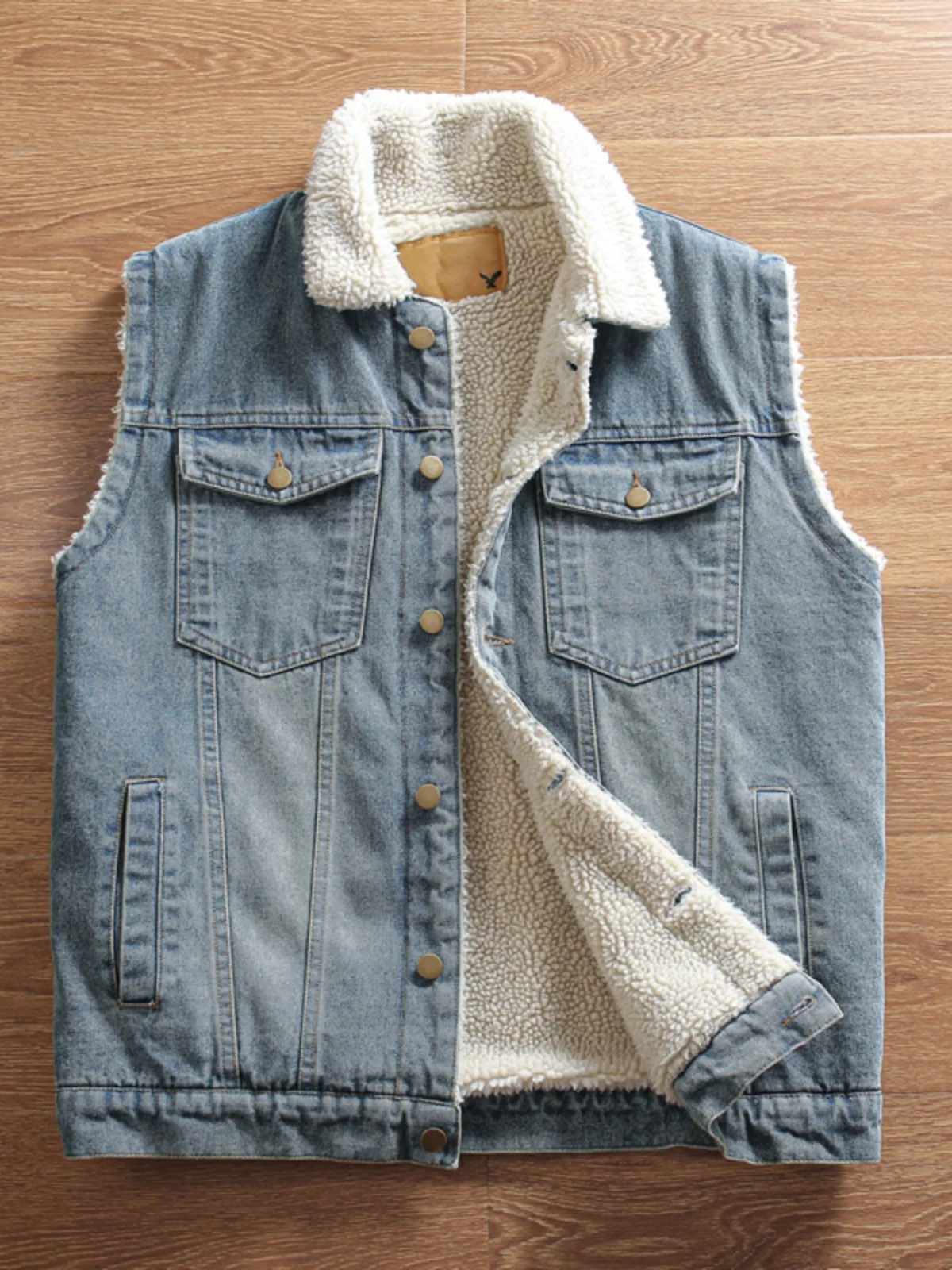 

Мужской утепленный джинсовый жилет из овечьего вельвета для зимы в американском стиле, городская мода