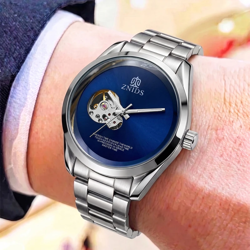 European and American Style Light Luxury Skeleton Mechanical Men's Watch, Minimalist Dial with Transparent Movement Design, Fully Automatic Steel Band Waterproof Wristwatch, Popular Gift for Daily Wear, Formal and Casu
