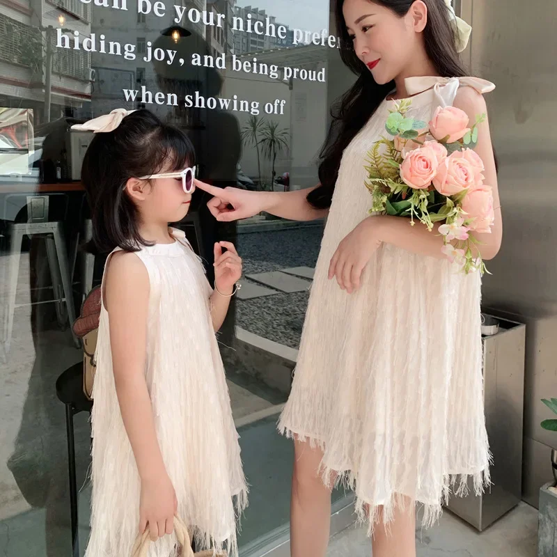 Family Bow Mother and Daughter Equal Dresses Elegant 2024 Summer Mom and Baby Girl Matching Vacation Look Clothing Women Dress