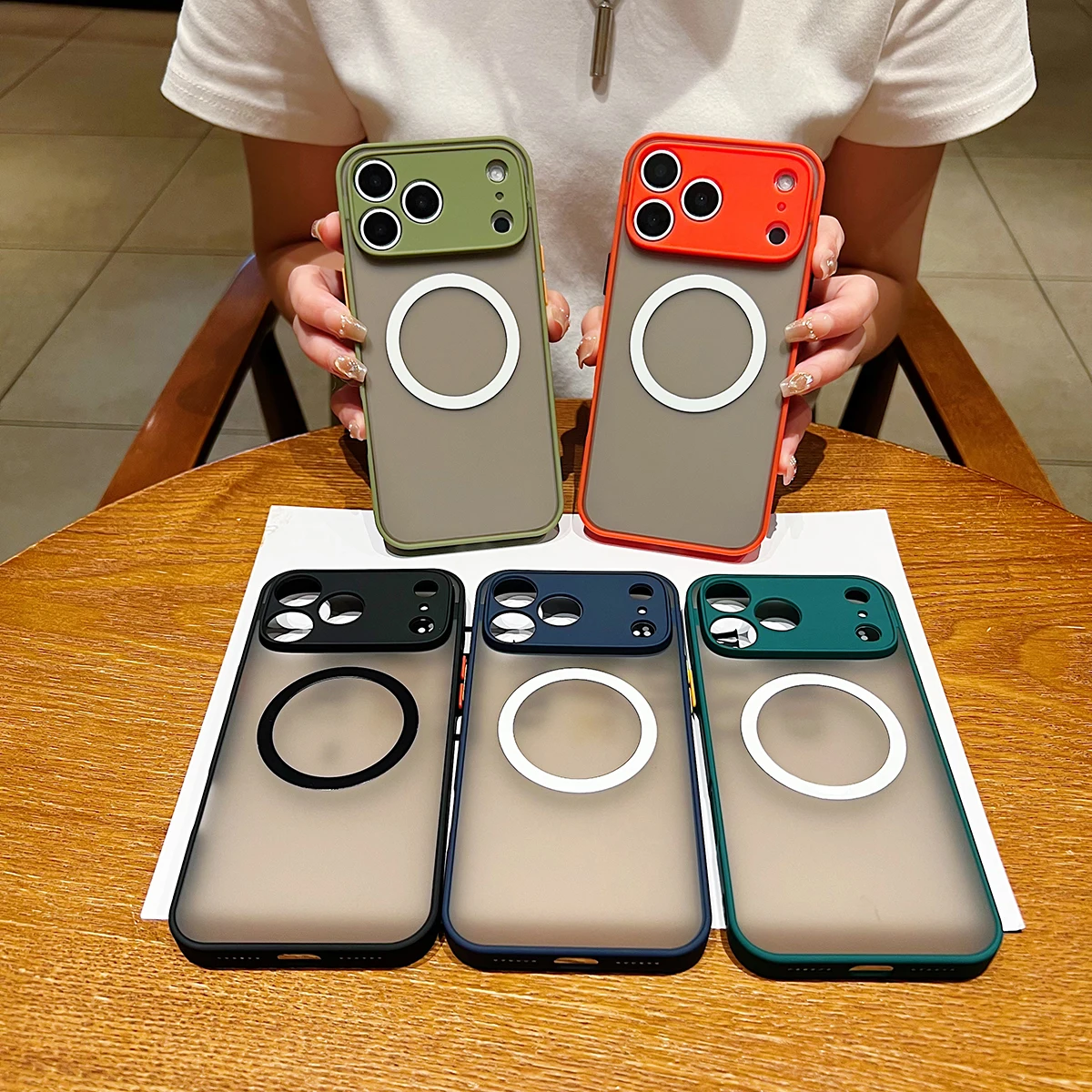 Magnetische Hülle für iPhone 17 Pro Max 17 Air 17 Pro, transparenter, matter Magnet, magnetsicherer Rundum-Kameraschutz, weiche Stoßstangenschale