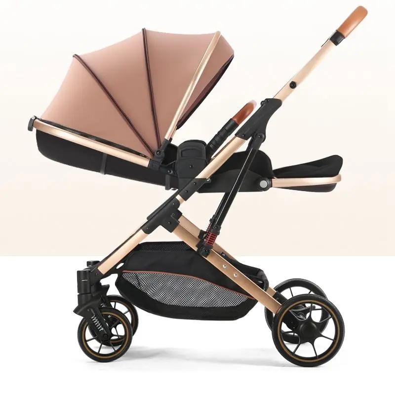 

Коляска легкая складная с высоким ландшафтом, может сидеть и лежать